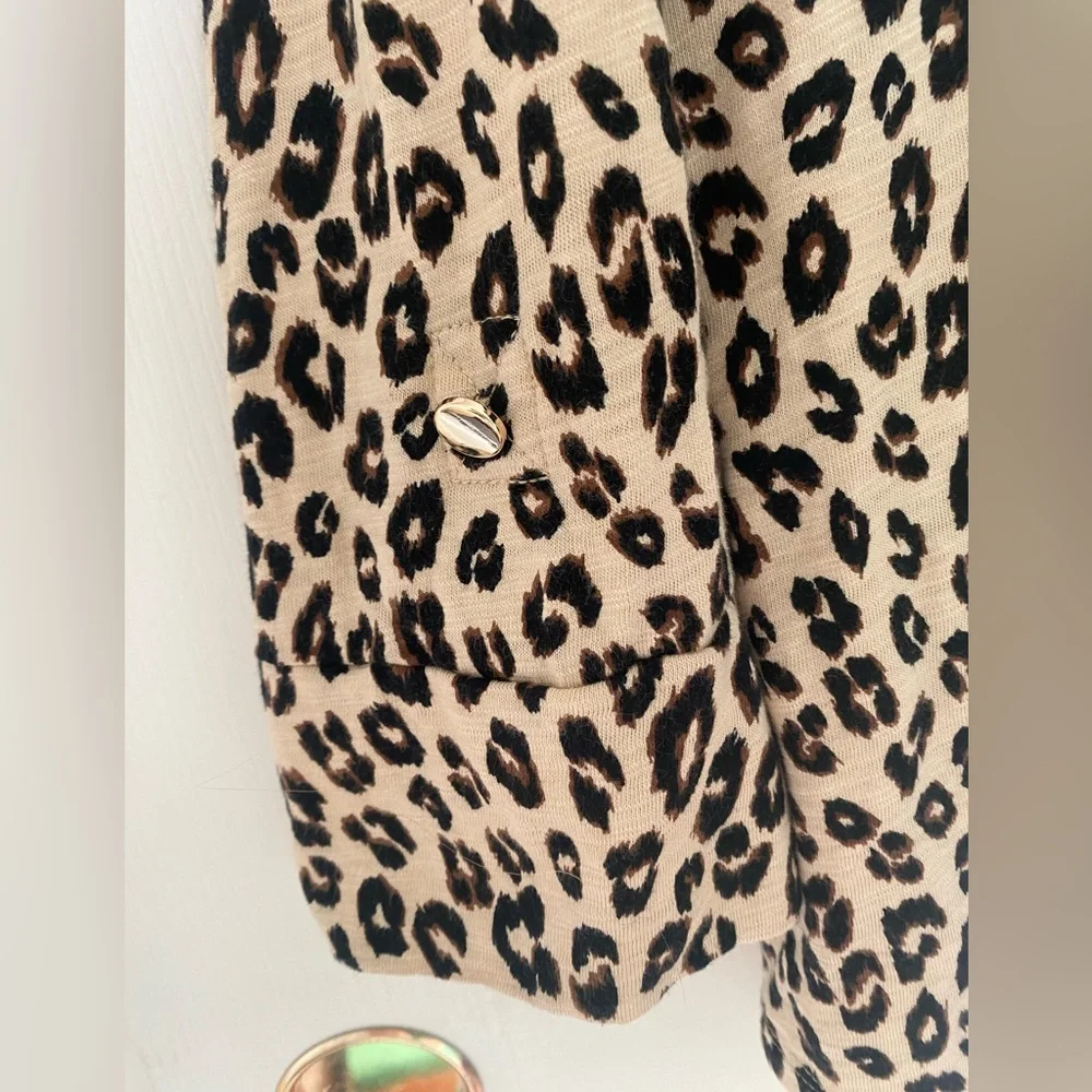 Chico’s Three Quarter Sleeve Animal Print With Gold Button Detail on Sleeves - Picture 5 of 6